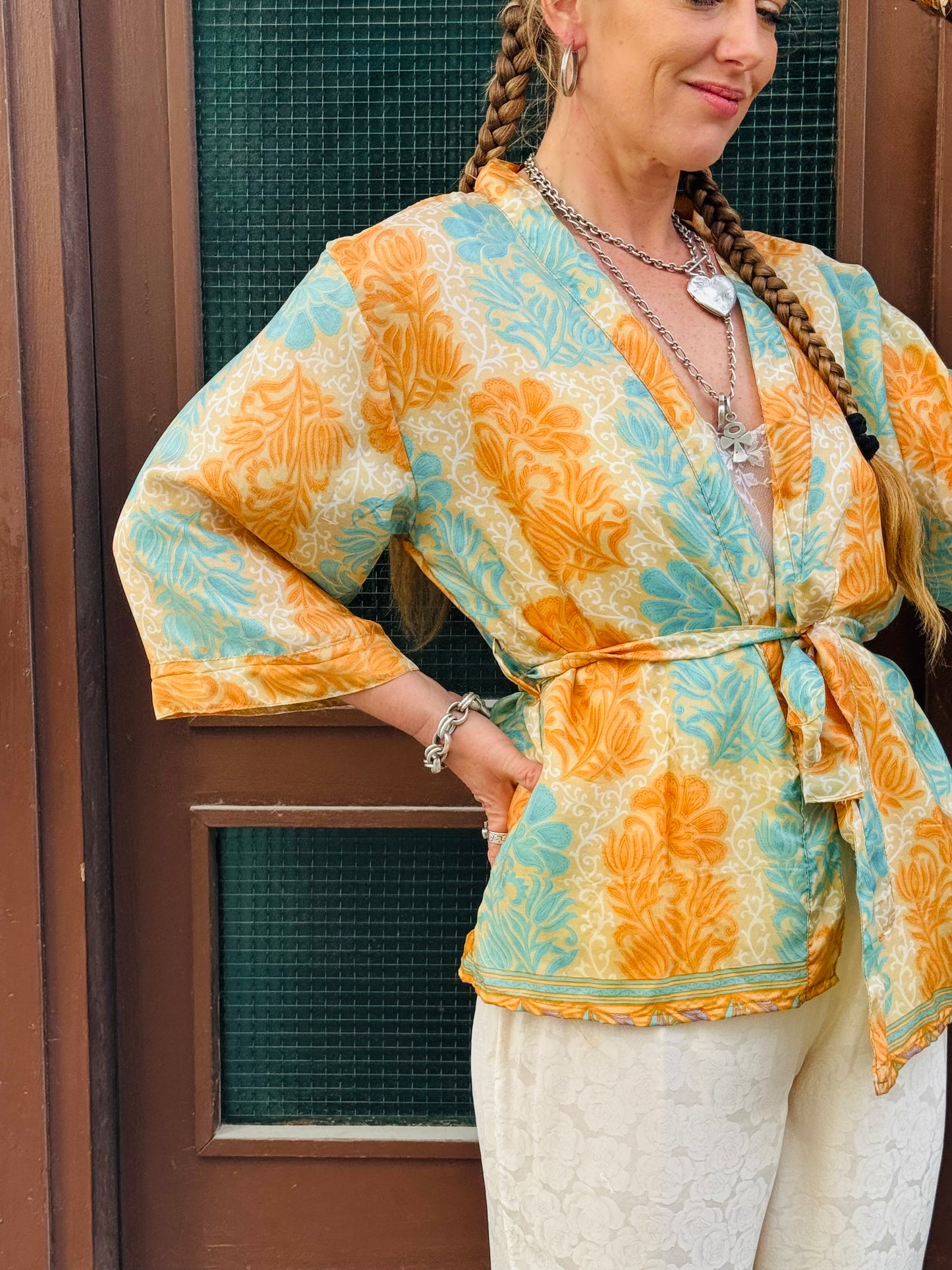 Kardash Kimono Short – Up-cycled Vintage Sari Kimono