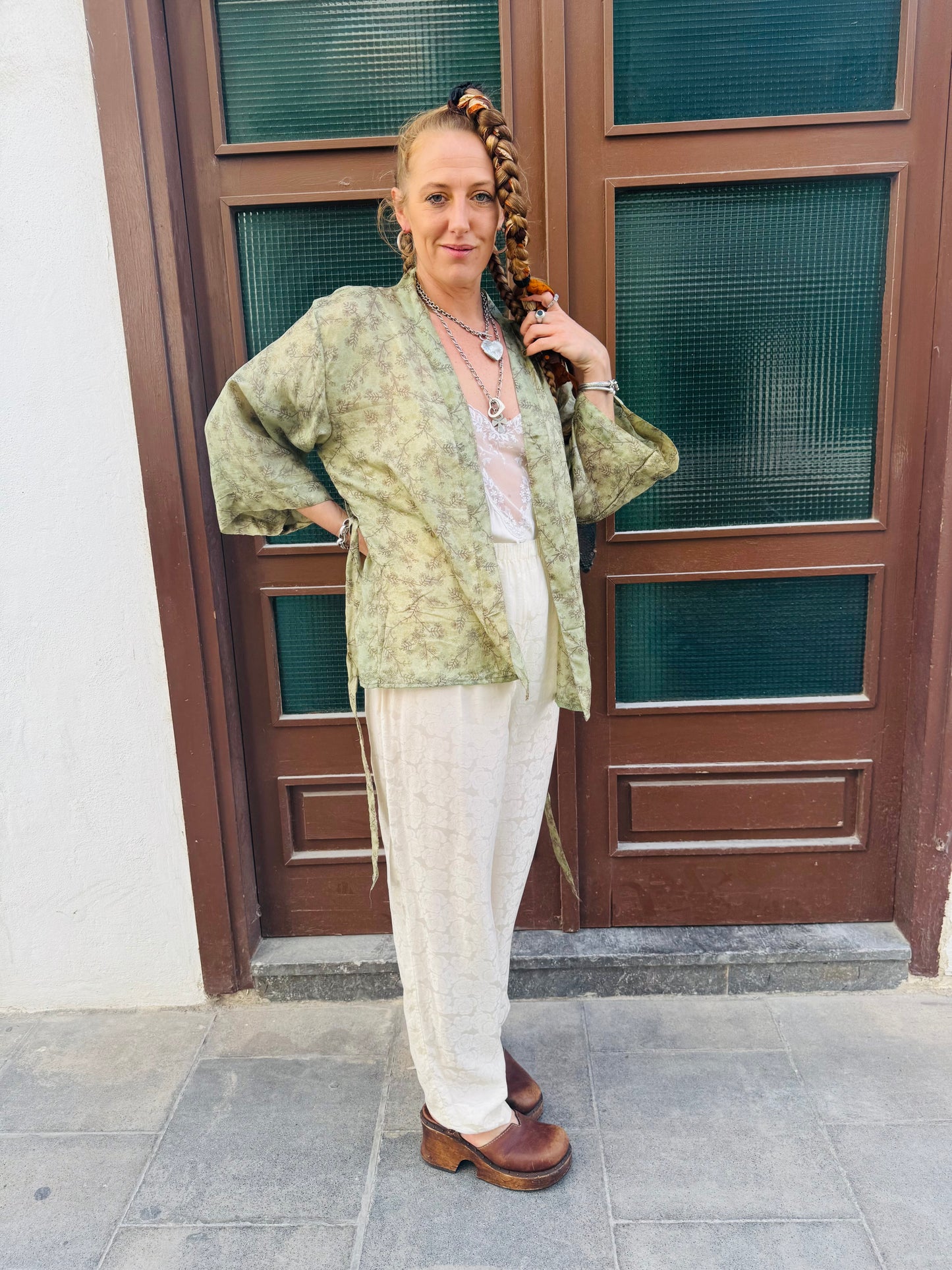 Kardash Kimono Short – Up-cycled Vintage Sari Kimono