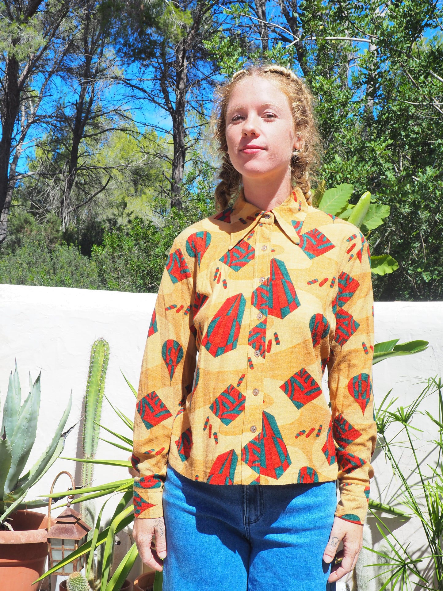 Vintage 1970’s abstract printed shirt with oversized collar