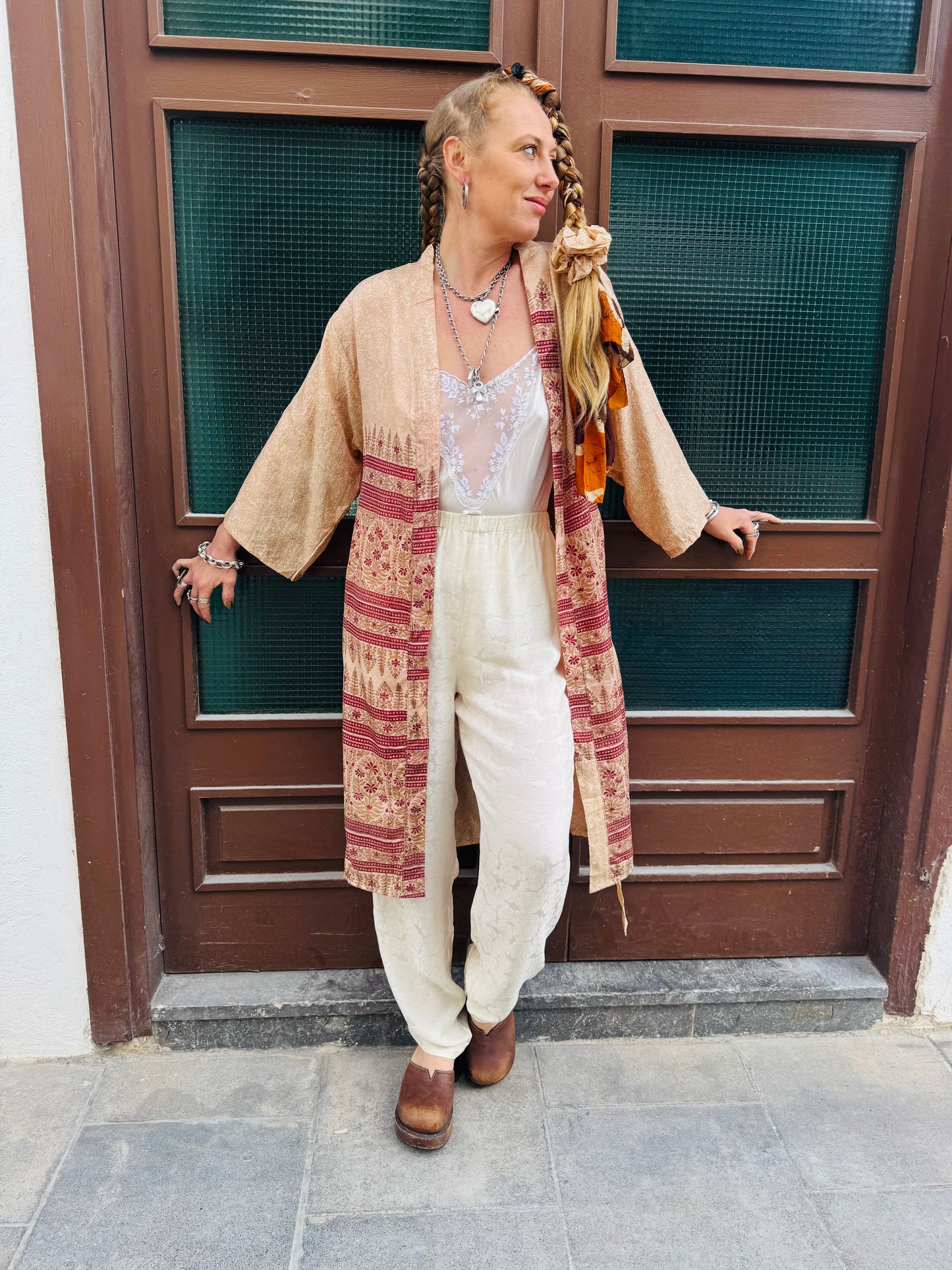 Kardash Kimono Medium – Up-cycled Vintage Sari Kimono