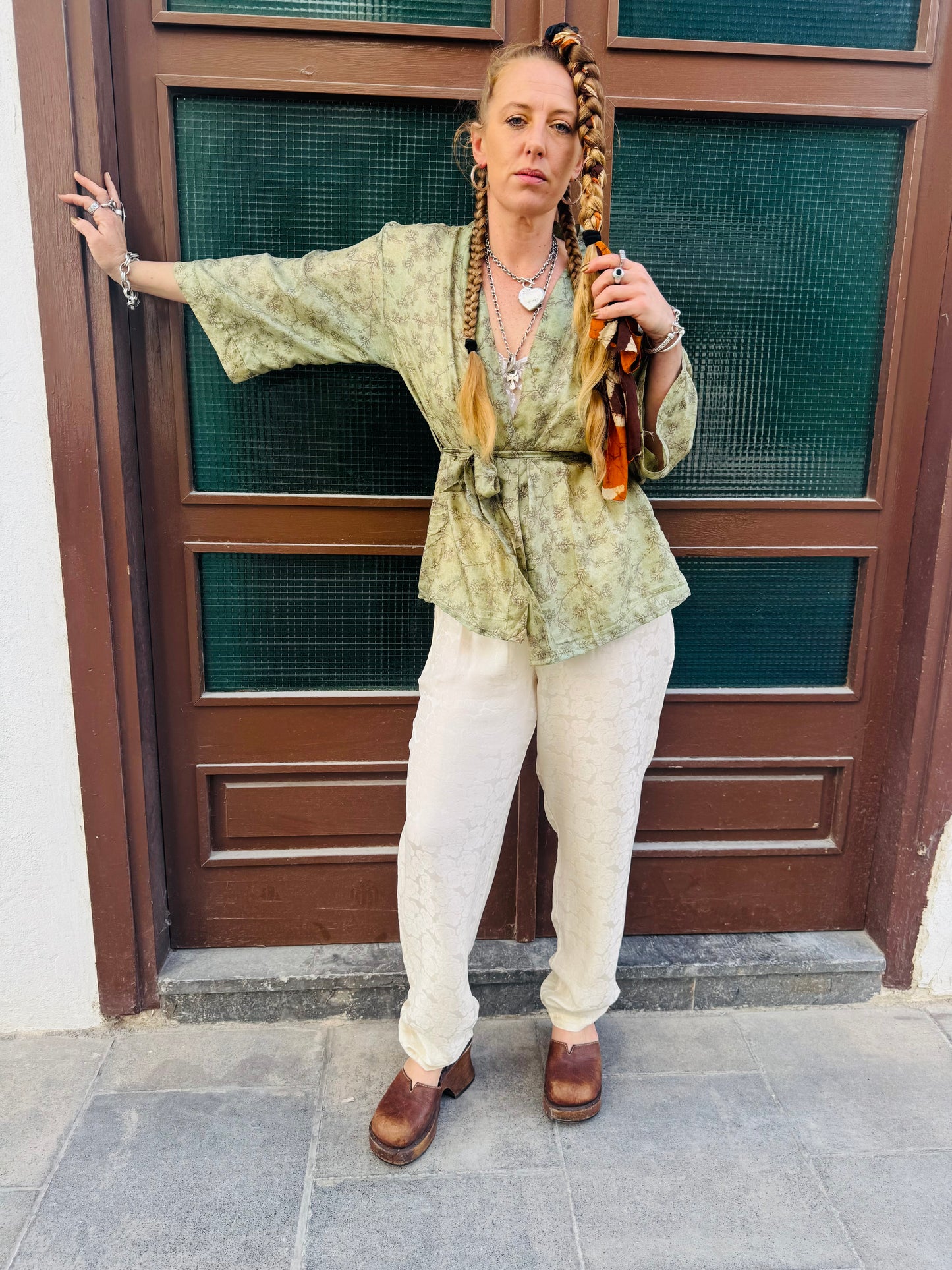 Kardash Kimono Short – Up-cycled Vintage Sari Kimono