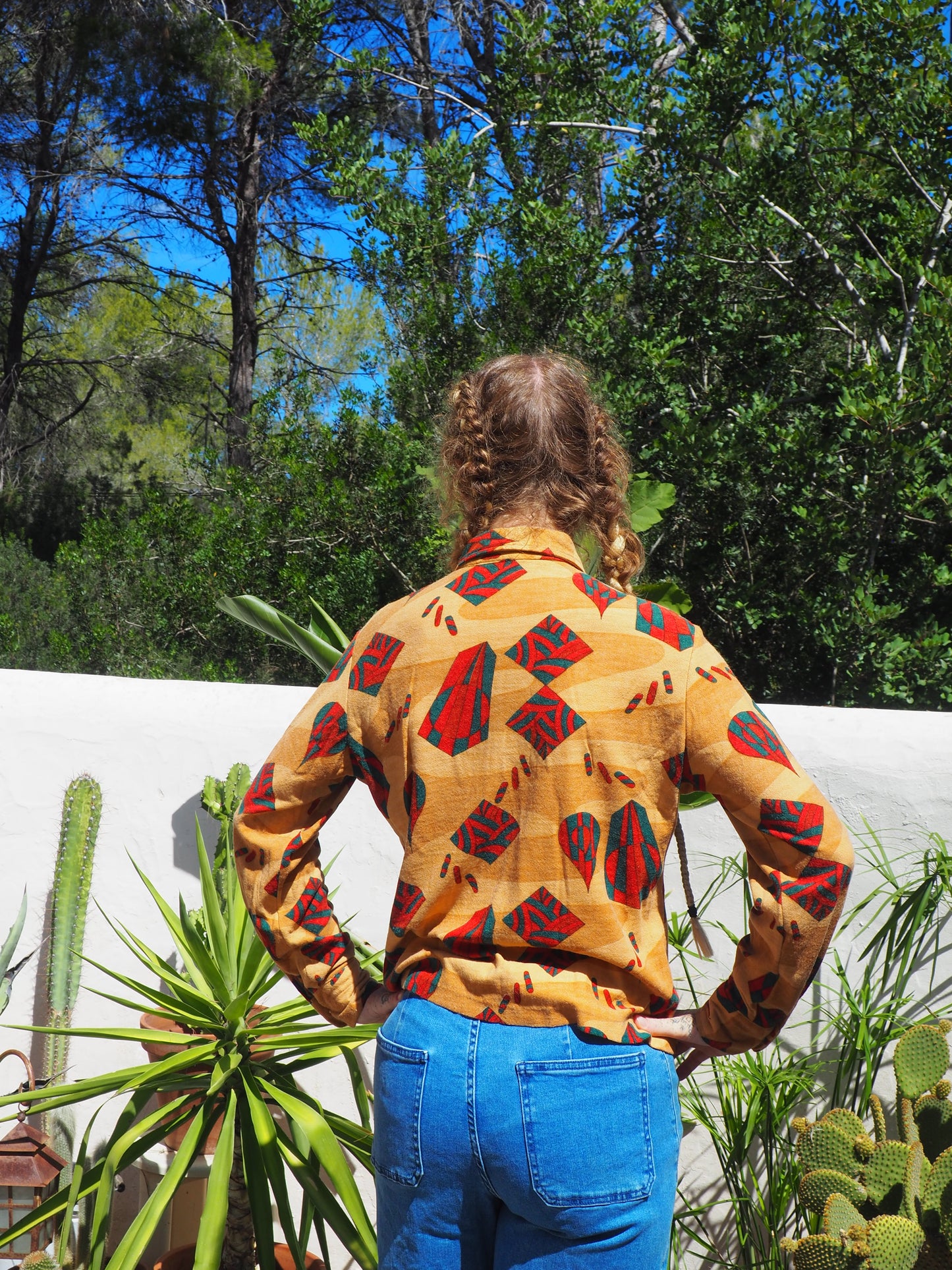 Vintage 1970’s abstract printed shirt with oversized collar