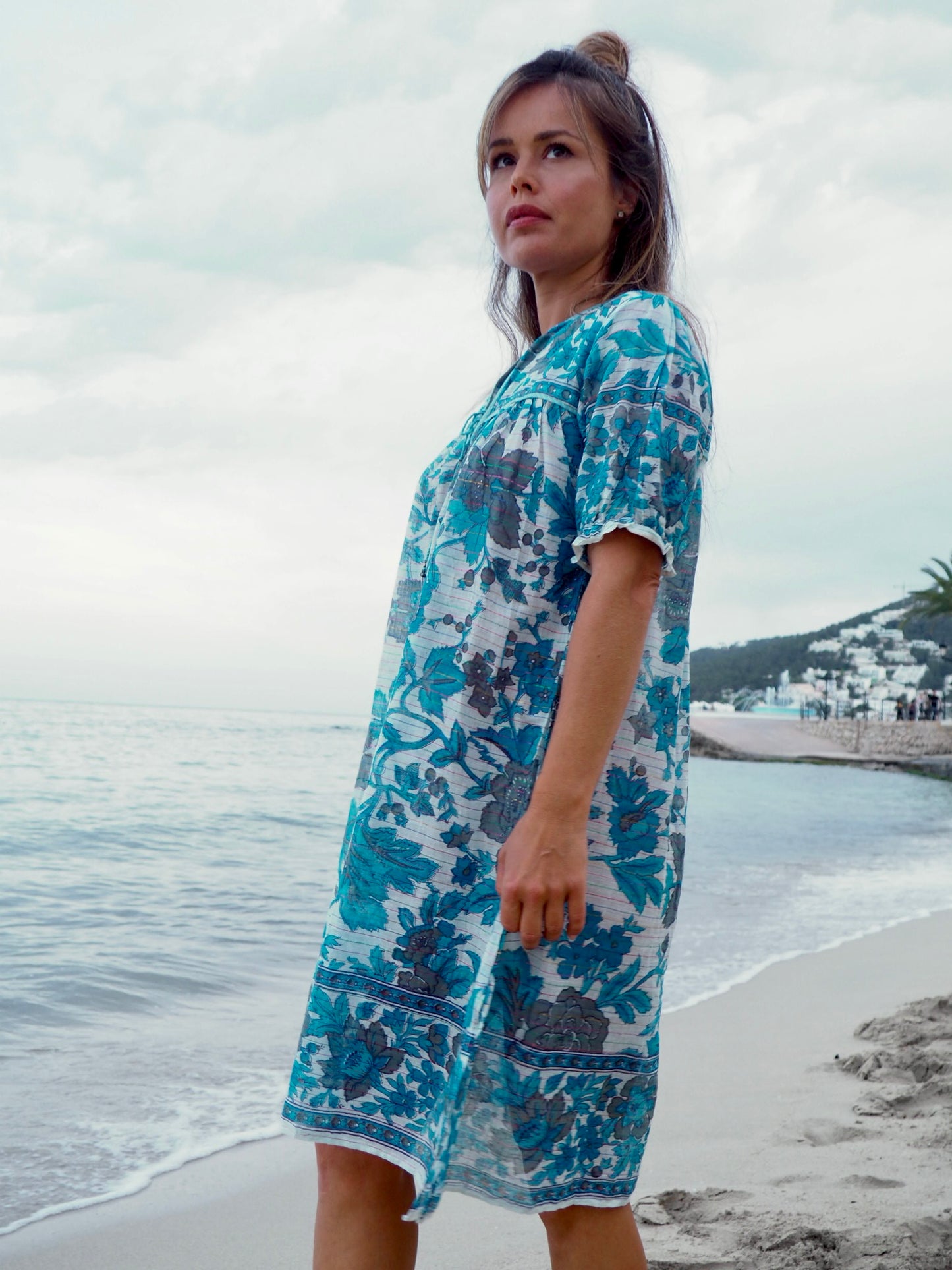 Original vintage 1970’s indian block printed fine cotton gauze dress