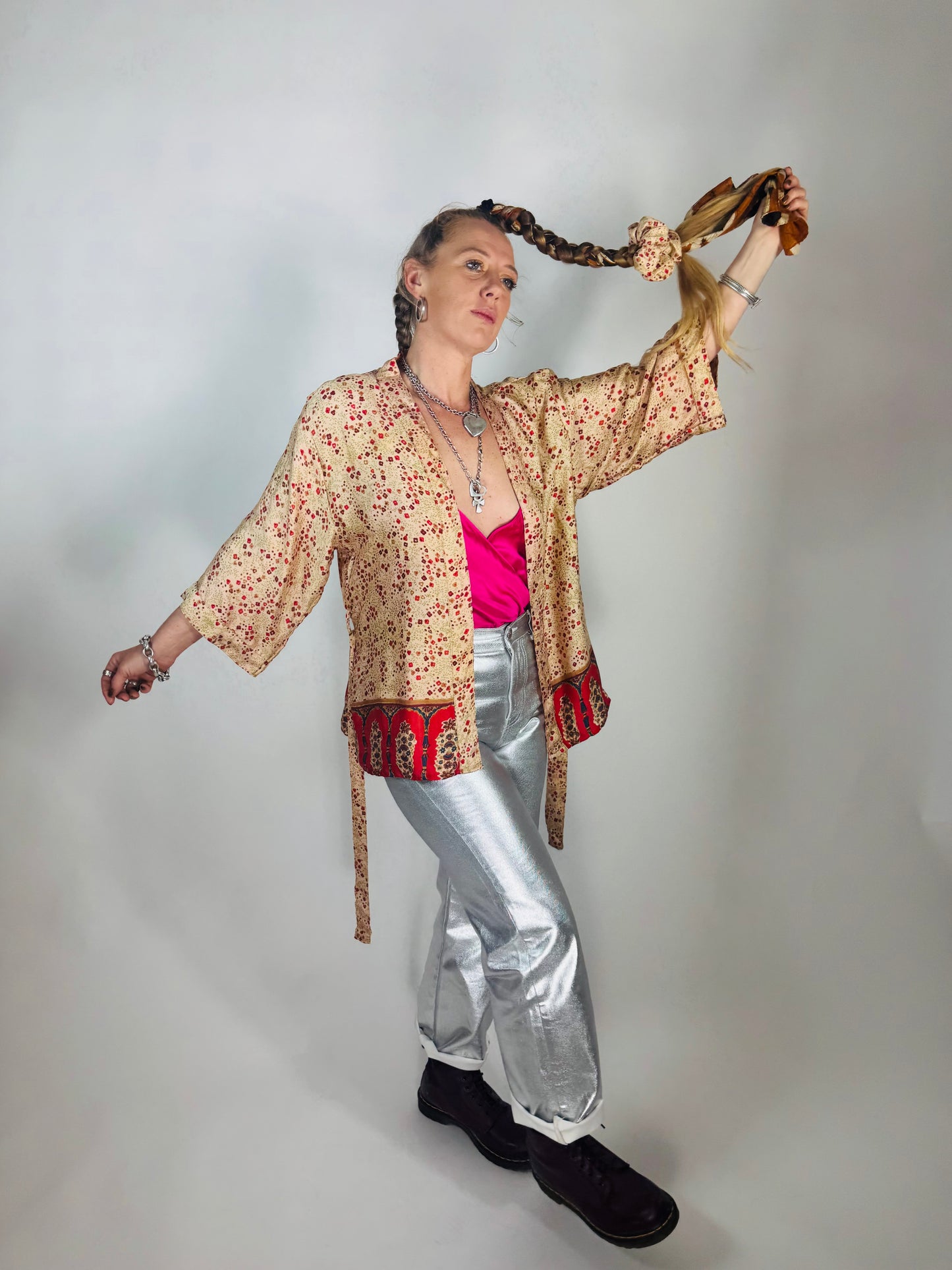 Kardash Kimono Short – Up-cycled Vintage Sari Kimono