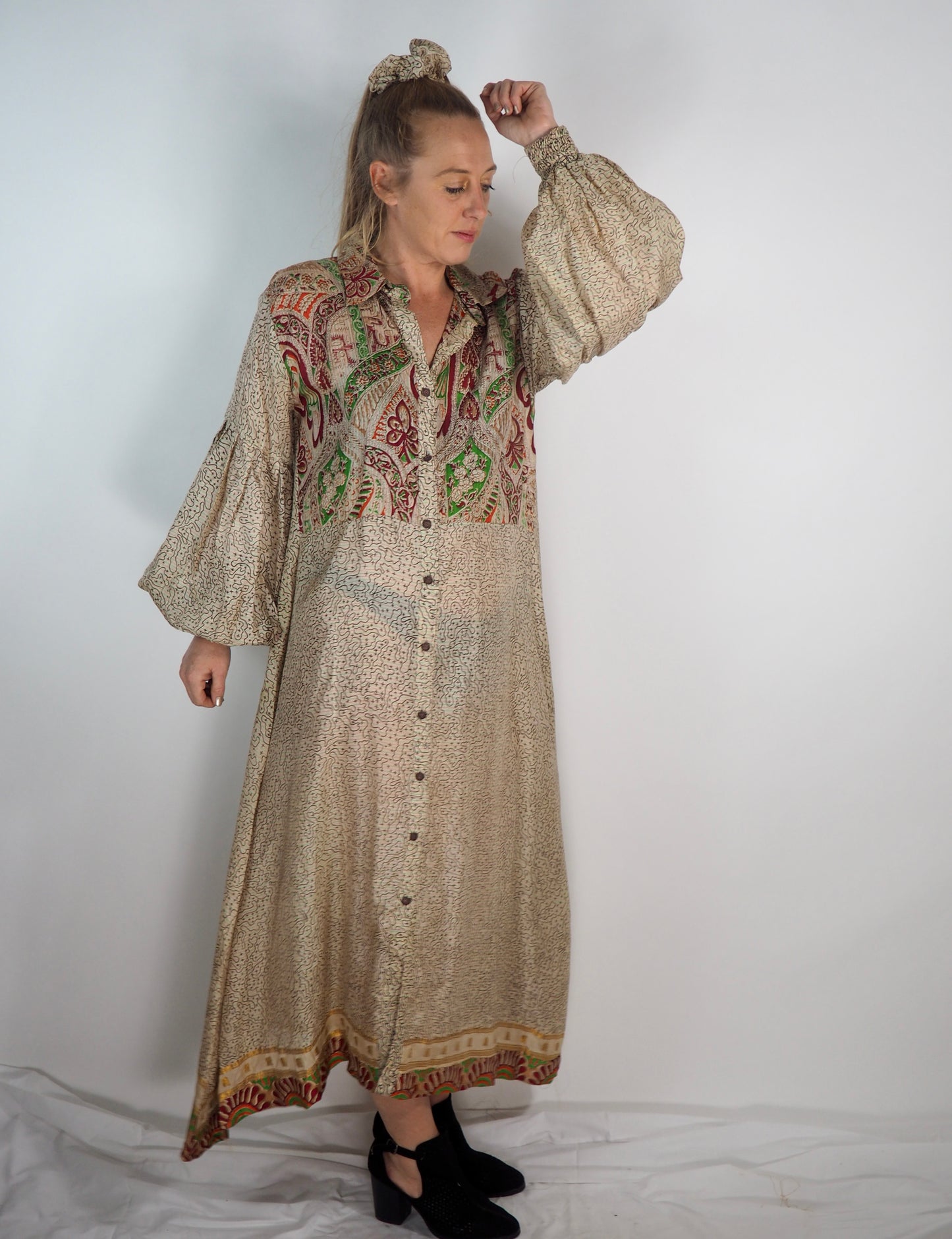 The Lenya Up-cycled Vintage Sari Dress – Sustainable Boho Dress with Oversized Sleeves Matching Scrunchy & Storage Bag