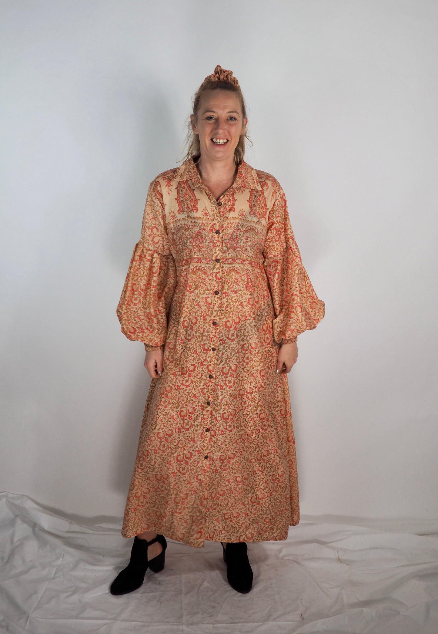 The Lenya Up-cycled Vintage Sari Dress – Sustainable Boho Dress with Oversized Sleeves Matching Scrunchy & Storage Bag
