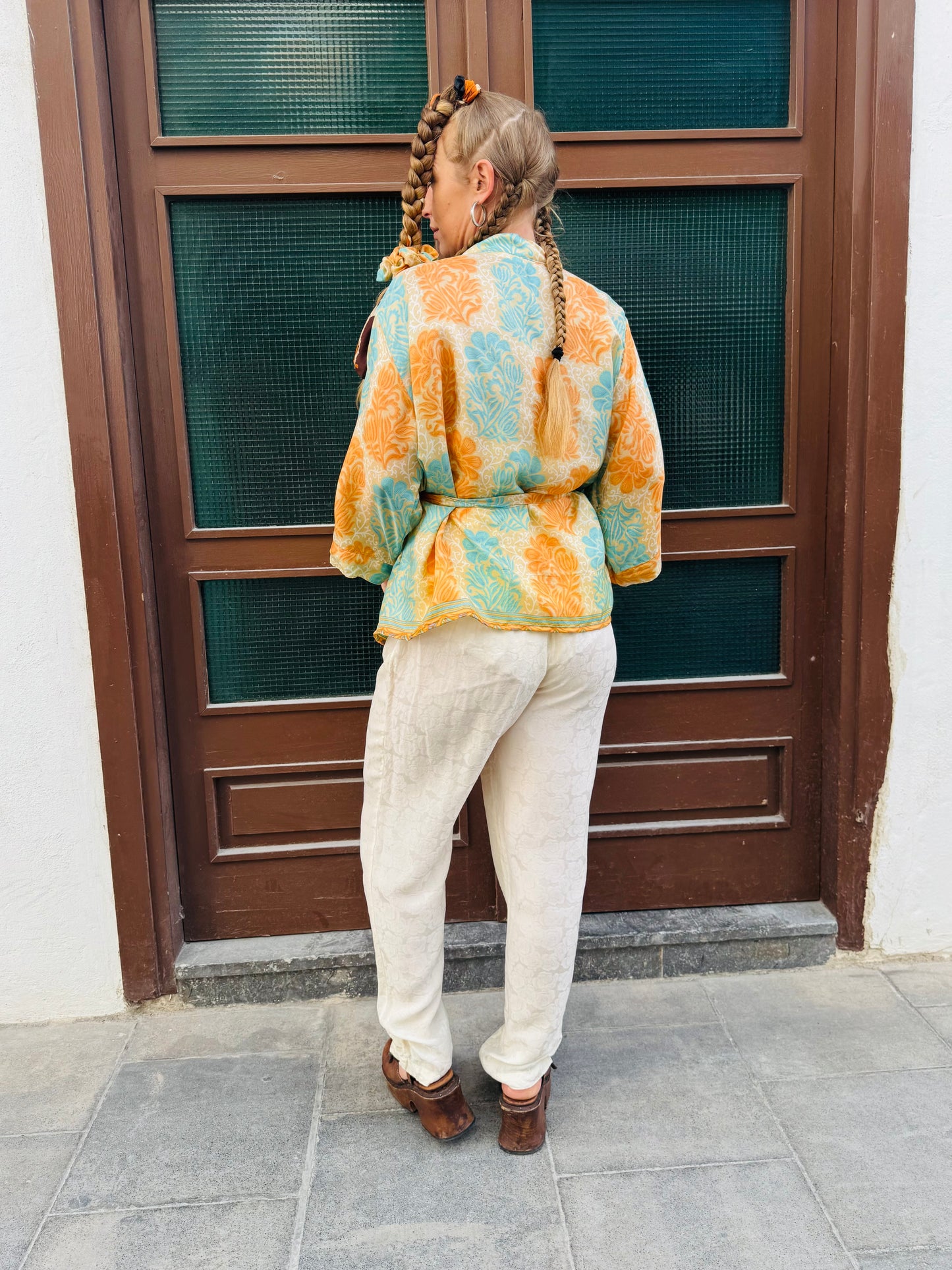 Kardash Kimono Short – Up-cycled Vintage Sari Kimono