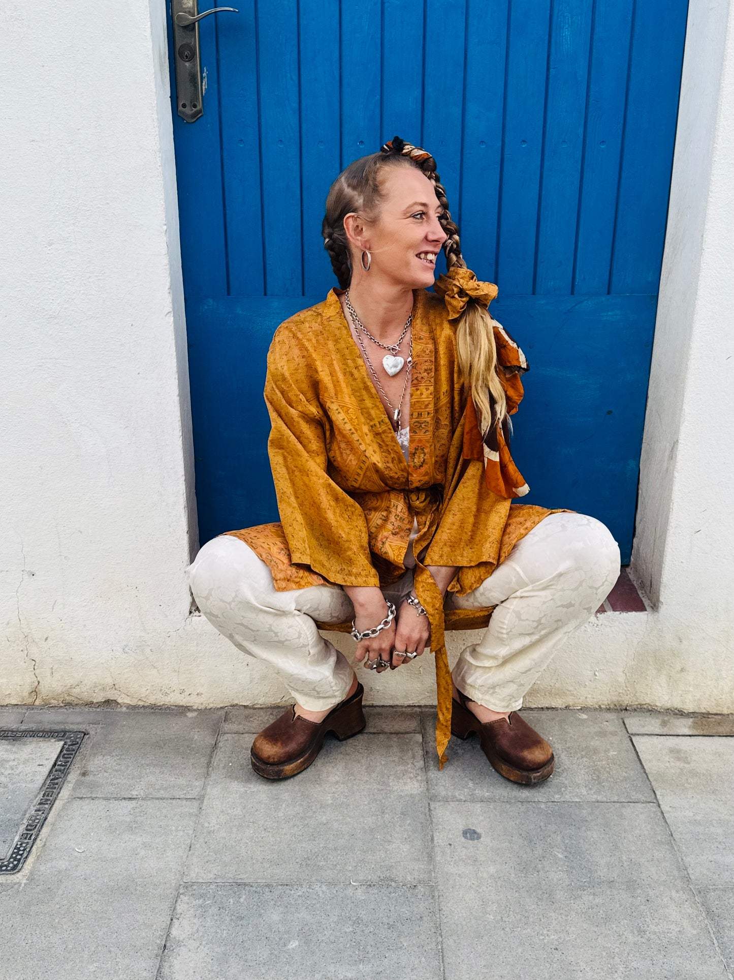 Kardash Kimono Medium – Up-cycled Vintage Sari Kimono