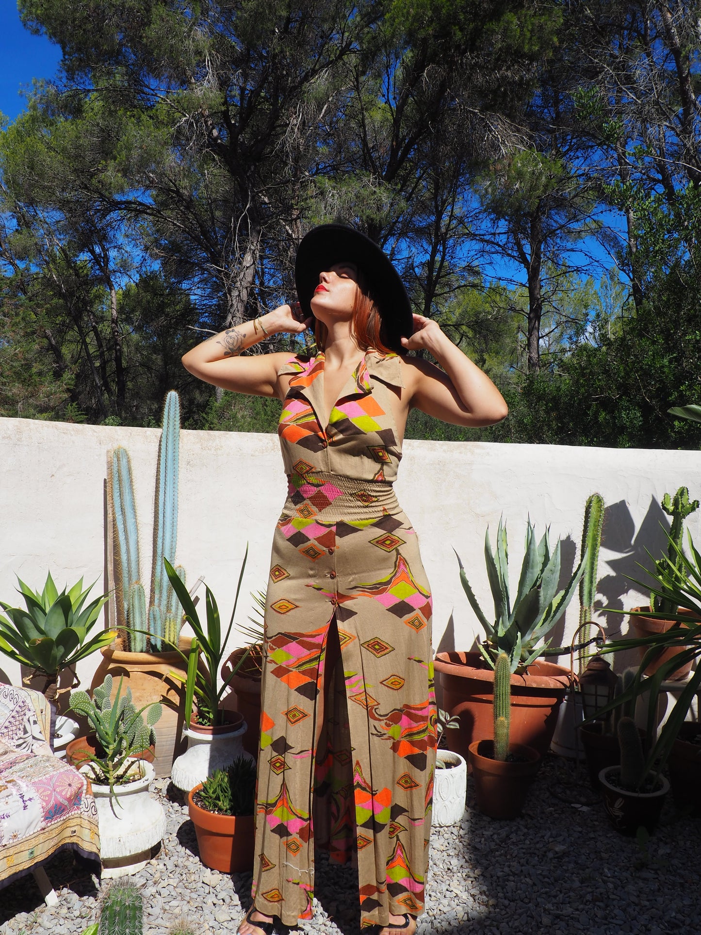 Vintage 1970’s super cool abstract printed maxi dress with a halter neck and cool collar details.