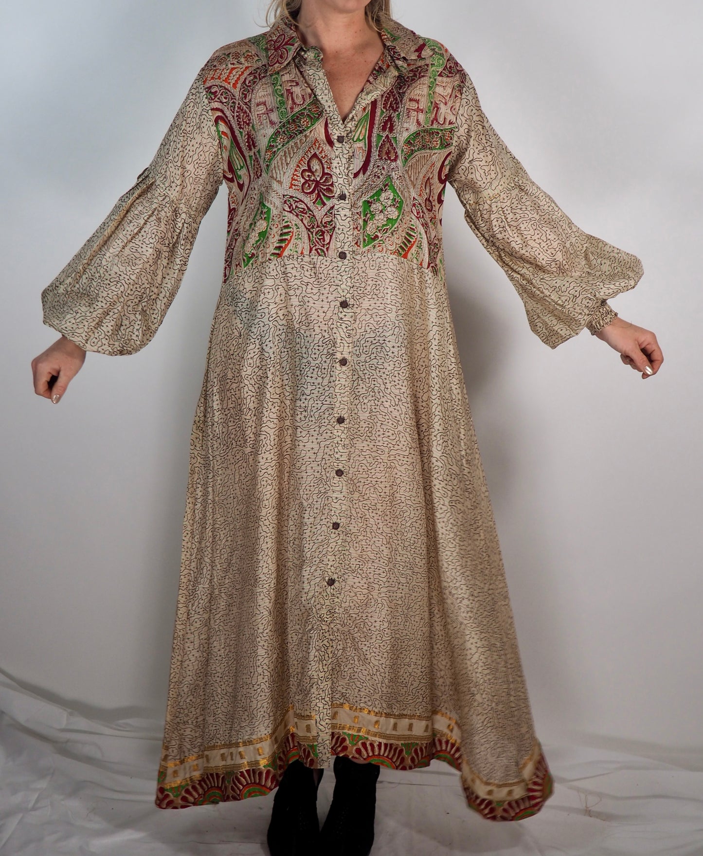 The Lenya Up-cycled Vintage Sari Dress – Sustainable Boho Dress with Oversized Sleeves Matching Scrunchy & Storage Bag