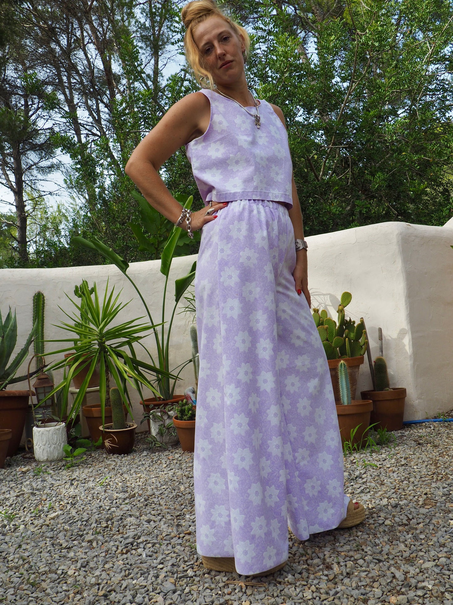 Vintage purple and white floral pattern textiles crop top t-shirt up-cycled by Vagabond Ibiza
