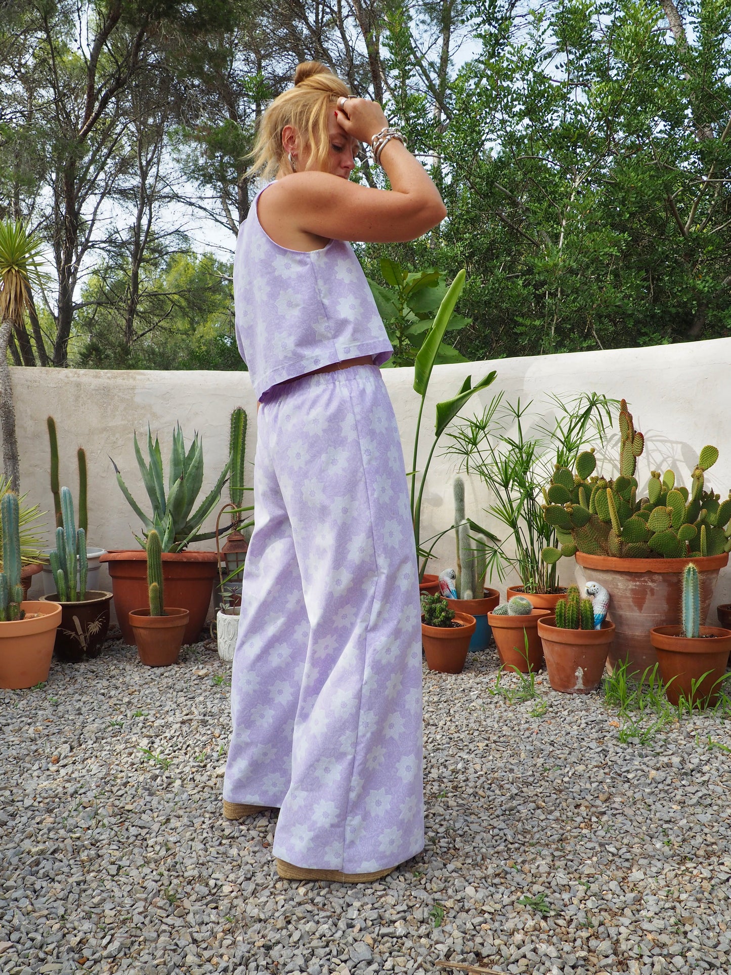 Vintage purple and white floral pattern textiles crop top t-shirt up-cycled by Vagabond Ibiza