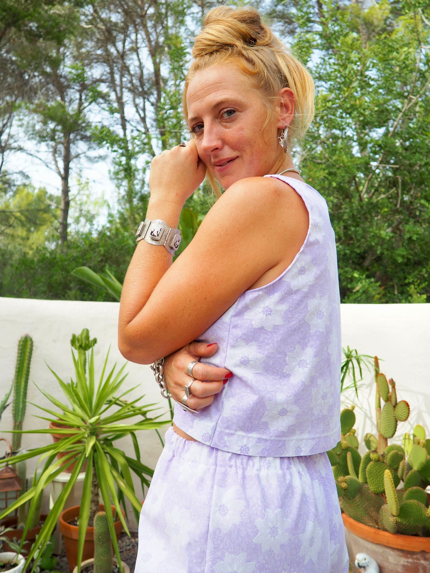 Vintage purple and white floral pattern textiles crop top t-shirt up-cycled by Vagabond Ibiza