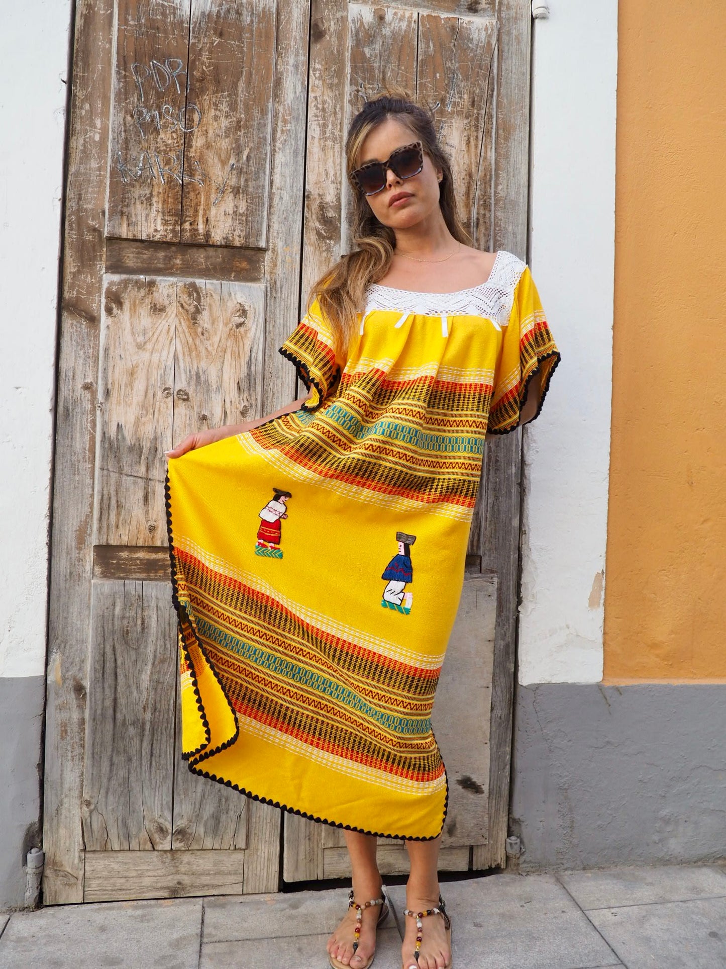 Vintage Mexican yellow woven Kaftan dress with embroidery details