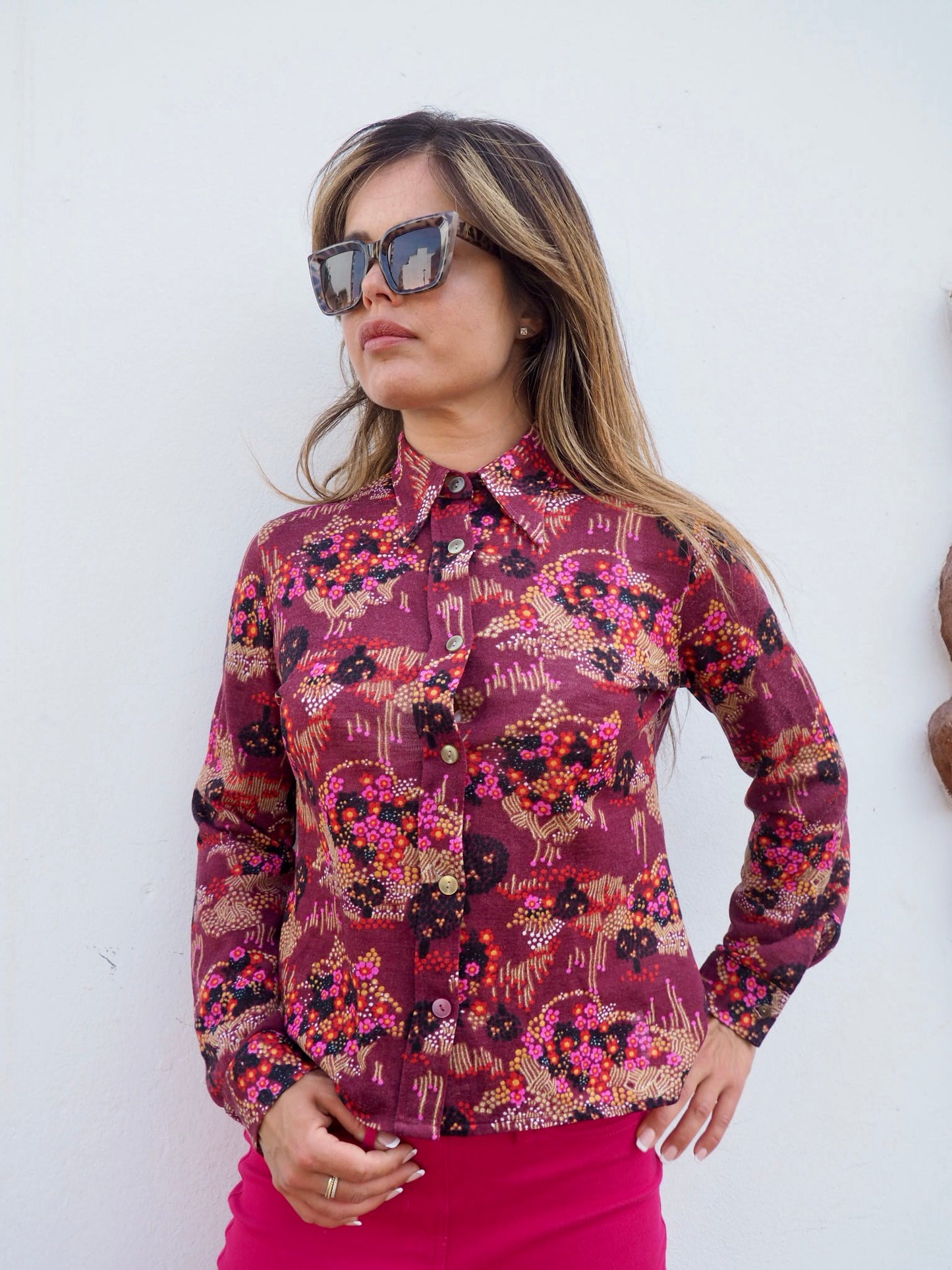 Original vintage 70’s cool printed pink and purple shirt made in man made fibres with a soft touch with oversize collars