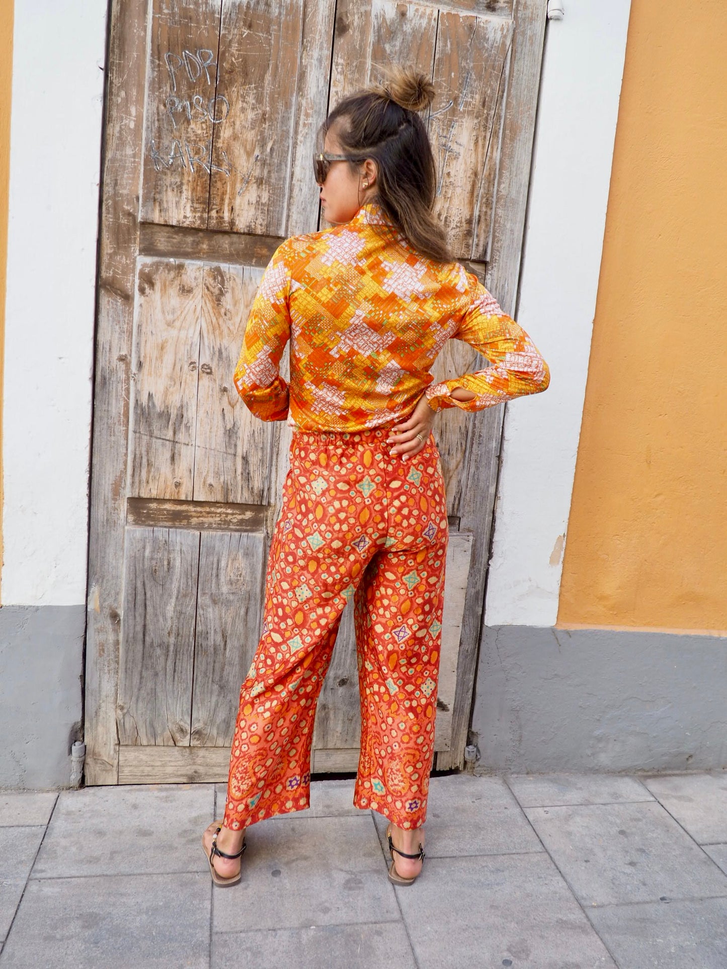 Vintage 1970’s Indonesian orange printed pants