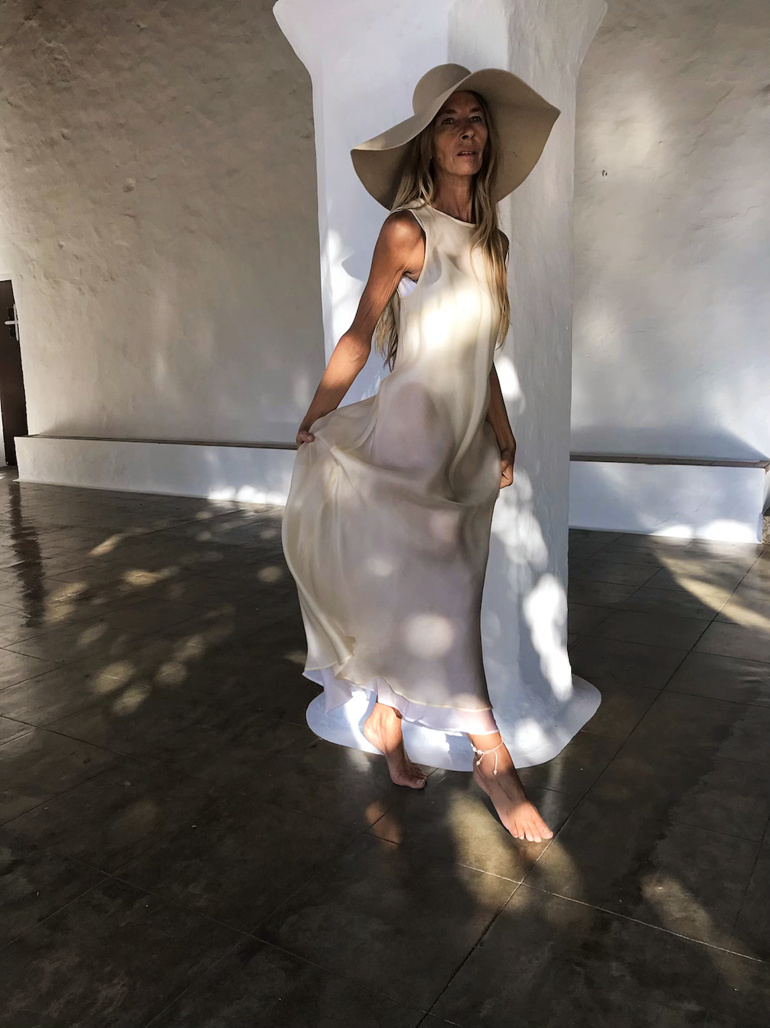 ORIGINAL VINTAGE CREAM SHEER WEDDING DRESS WITH LAYERING DETAIL AND HIGH KECK