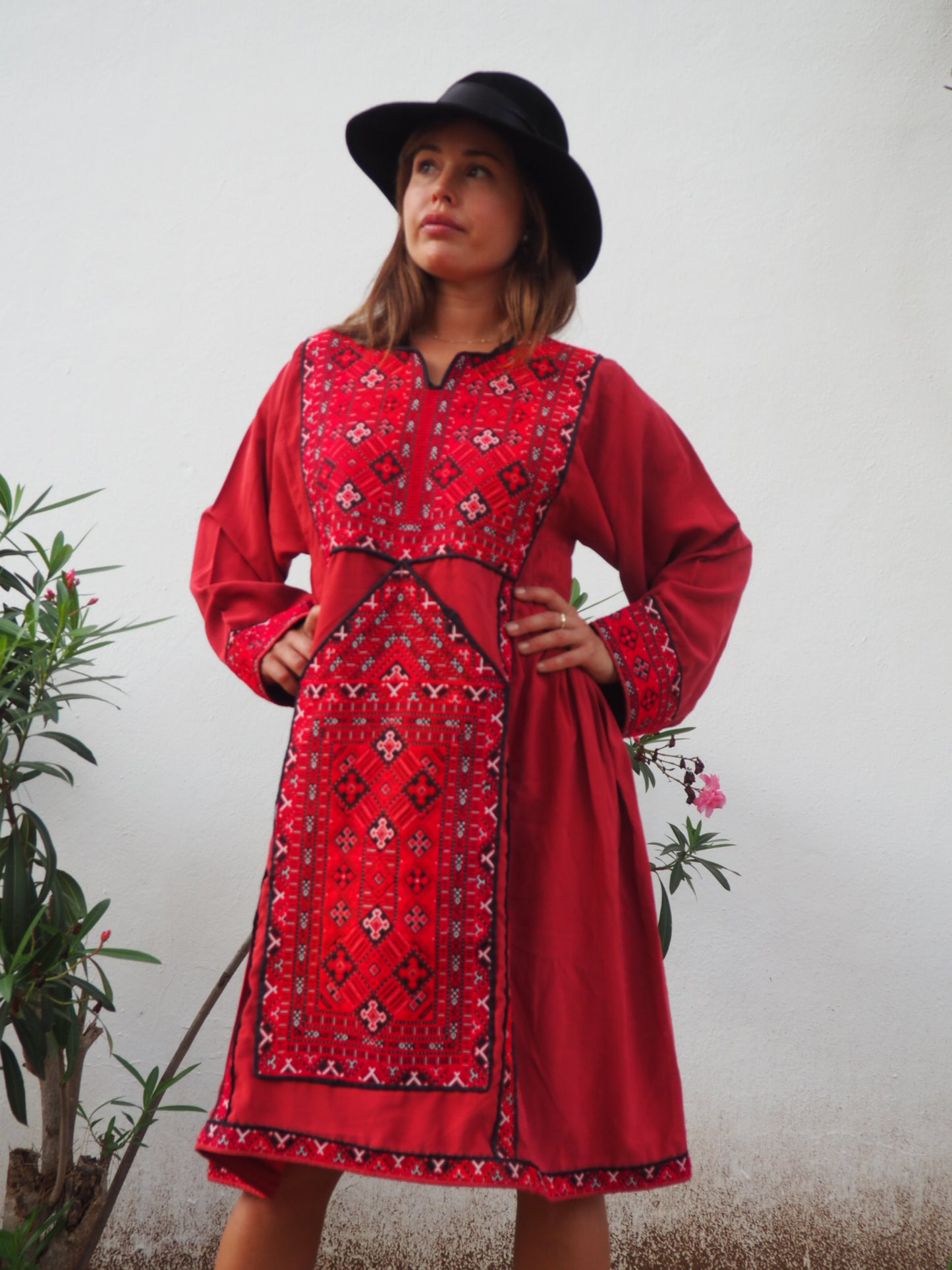 Vintage 1970’s Pakistán hand embroidered Kaftan dress